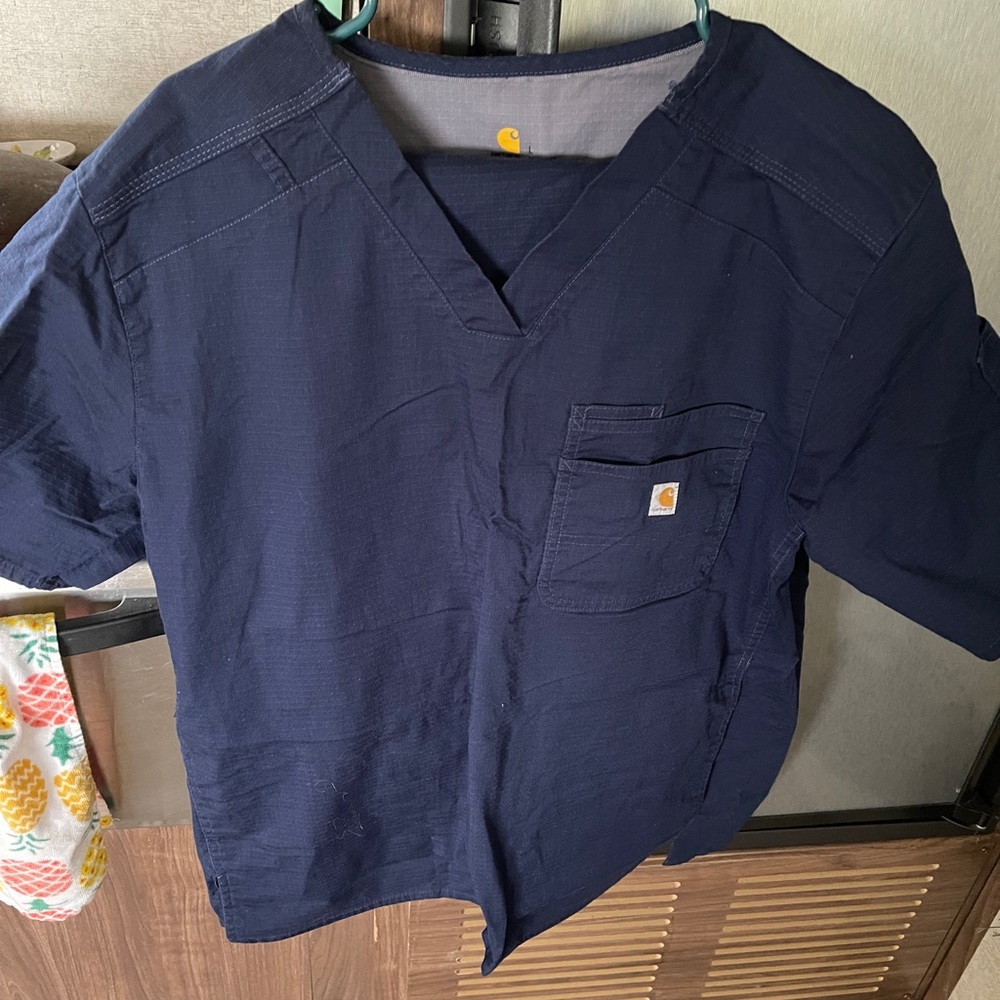 Women’s scrub set